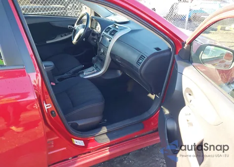 2013 Toyota Corolla S z USA, uszkodzony, nr VIN 2T1BU4EE8DC120343